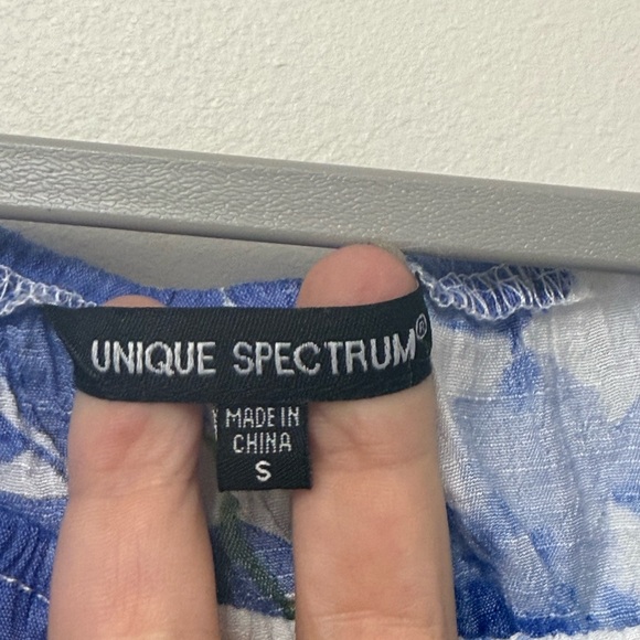 Unique Spectrum Blue Floral and Lace Off the Shoulder Top - Picture 6 of 7